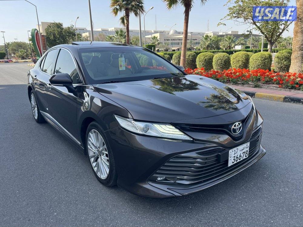 للبيع تويوتا كامري ليمتد V6 موديل 2020 ( فل اوبشن كامل المواصفات )0