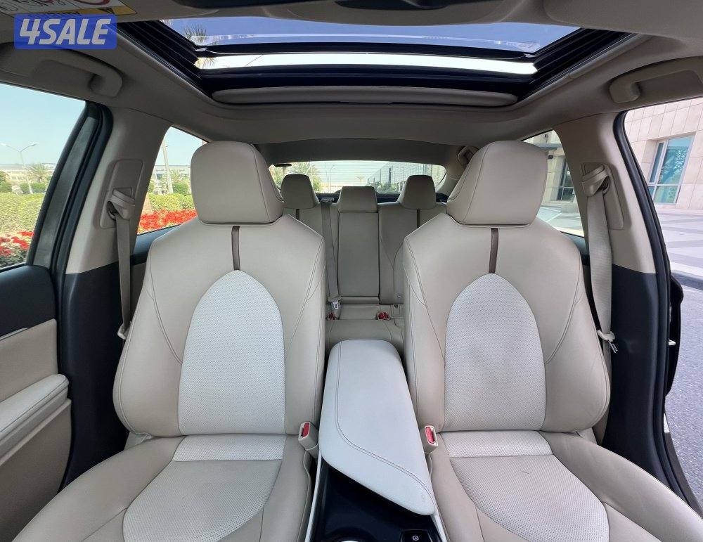 للبيع تويوتا كامري ليمتد V6 موديل 2020 ( فل اوبشن كامل المواصفات )11