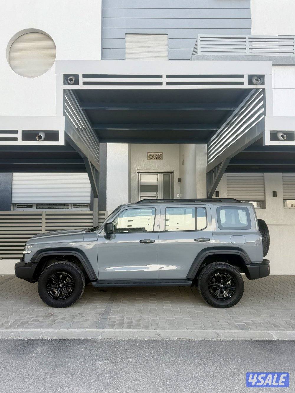 للبيع تانك 300موديل 20242