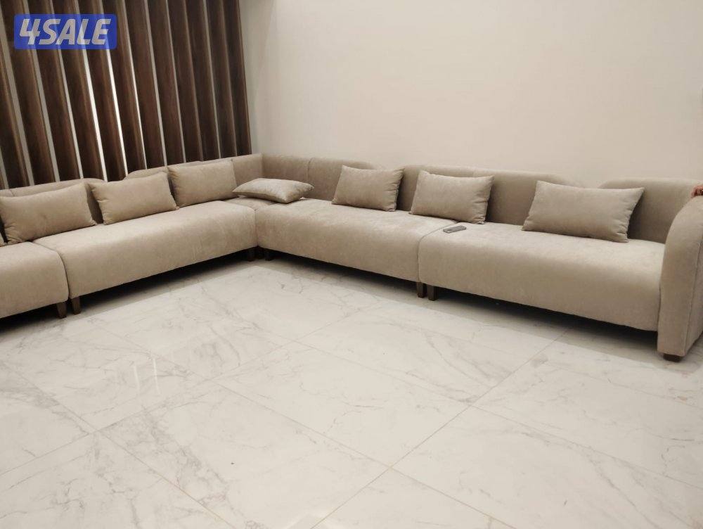 تفصال وتنجيد أحدث موديلات الكنب والجلسات الأرضية والستائر الويفي5