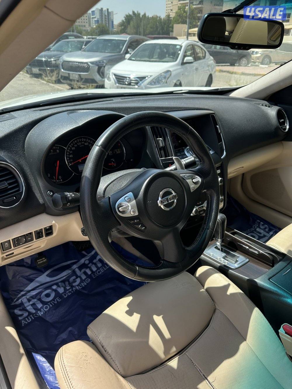 Nissan Maxima 2013 (full option)6