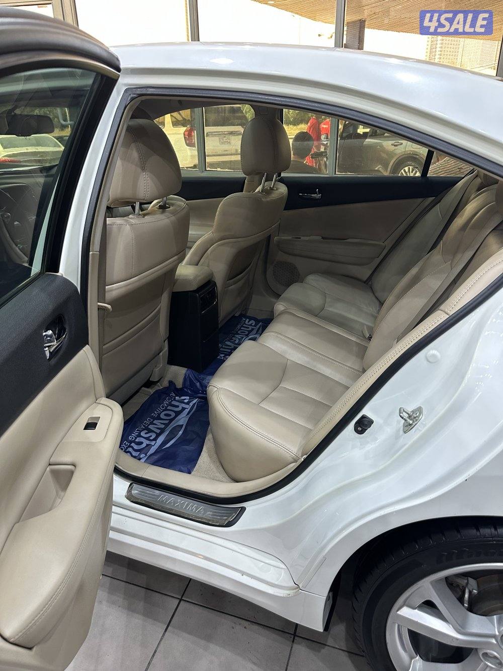 Nissan Maxima 2013 (full option)8