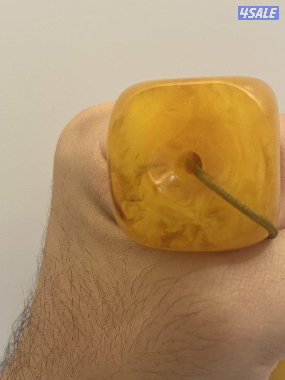 مكعب يمني صب قديم تعريق ملكي سوبر ورنة وكثافة وزن ٣٩ غ ٢٩ مللي5