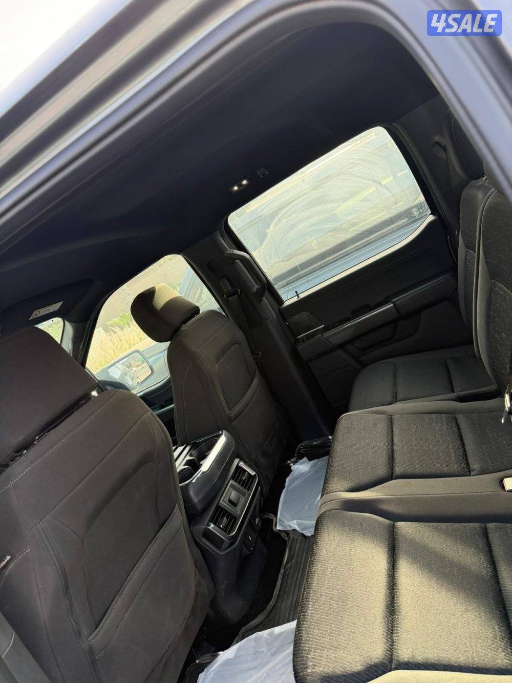 وانيت فورد 150 الغانم قير ارضي ماشي 162 الف بدي سليم2