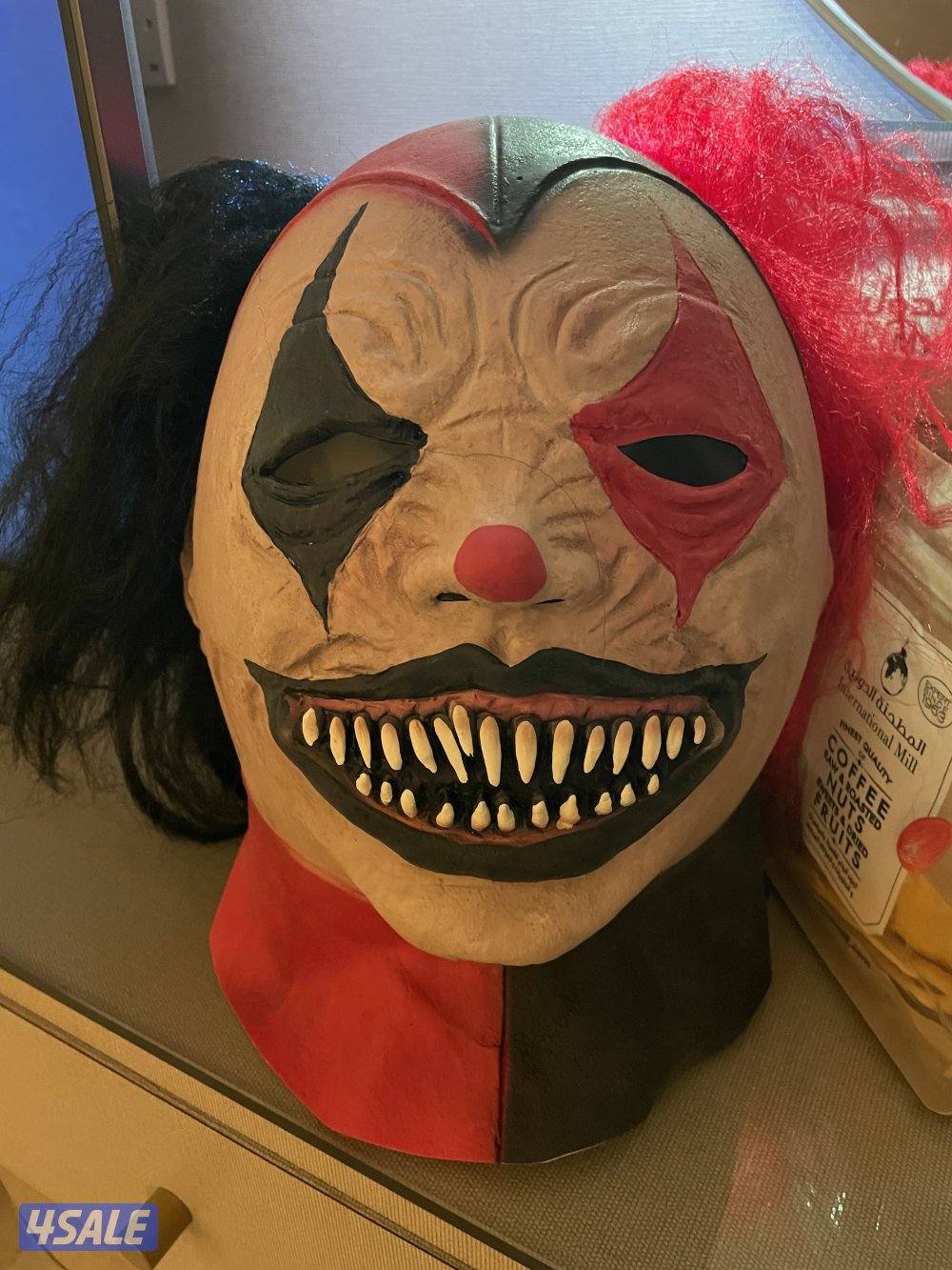 للبيع أقنعه رعب من السيليكون12