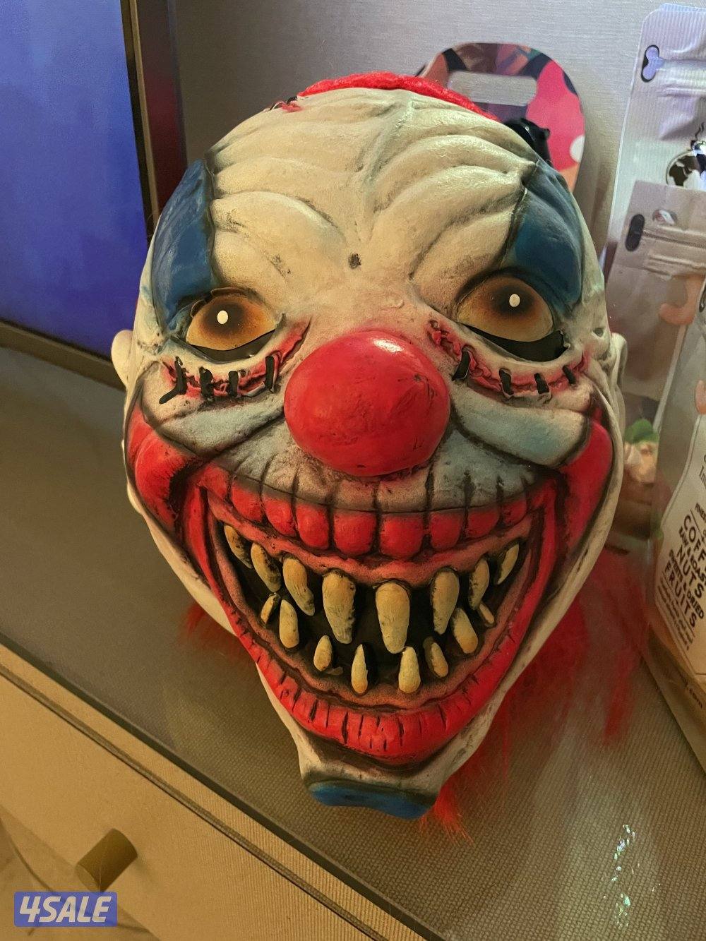 للبيع أقنعه رعب من السيليكون13