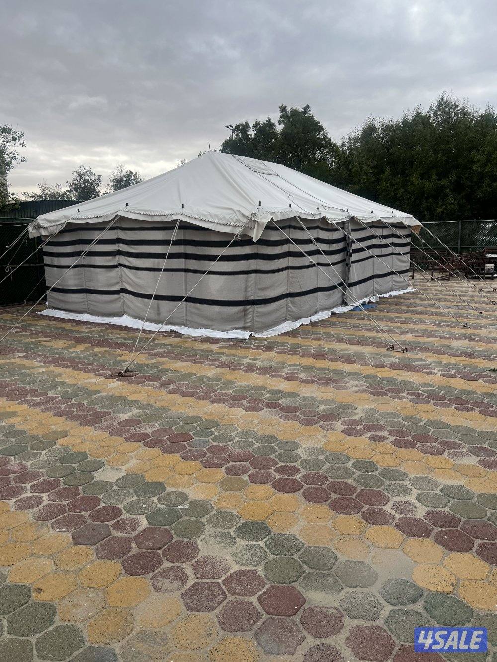 بيت شعر ابيض  9 / 5 سعودي  شبه  جديد  اول بنيه له0