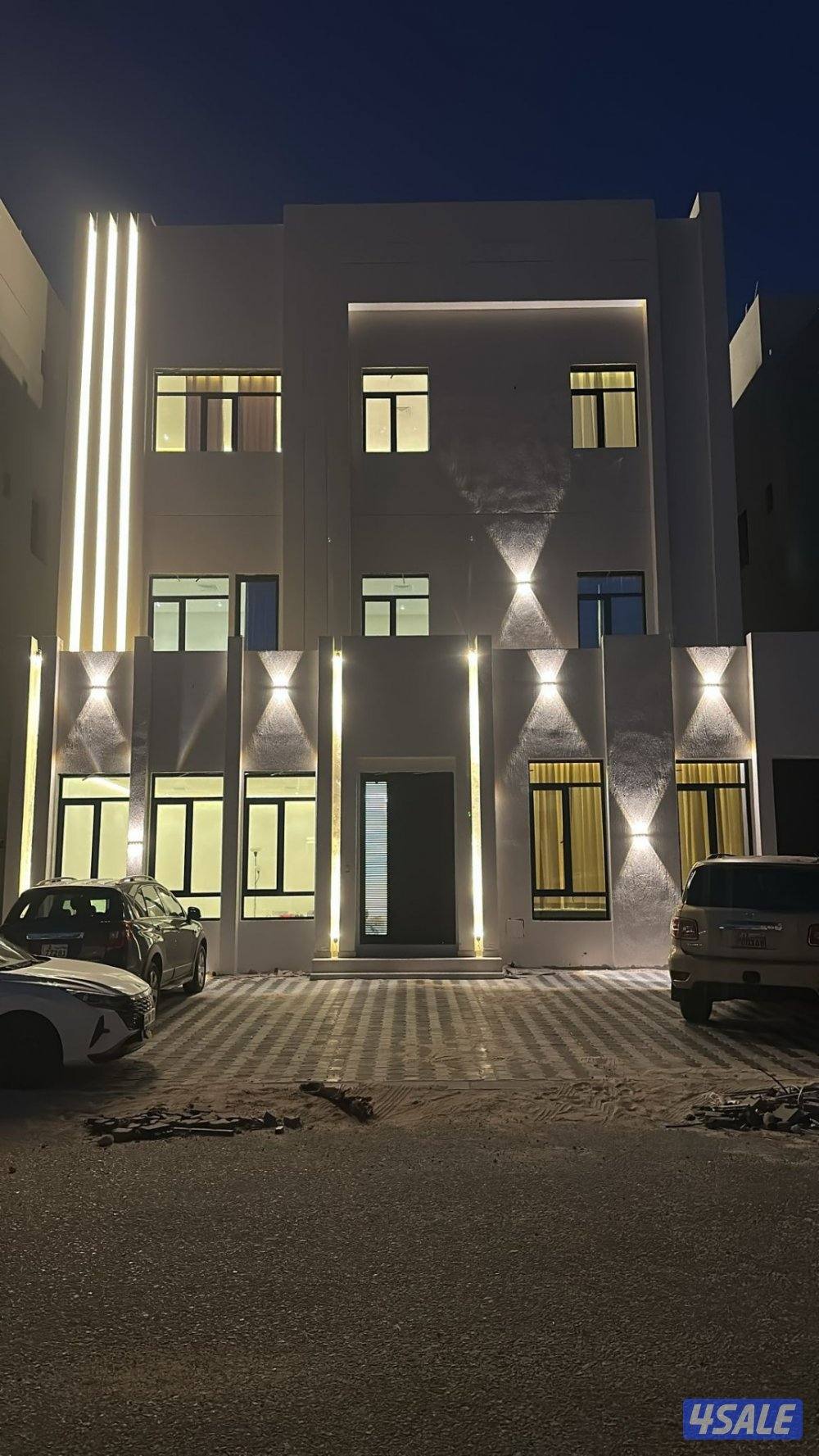 شقه للايجار في الفنيطيس تشطيب راقي رجاء التواصل واتساب0