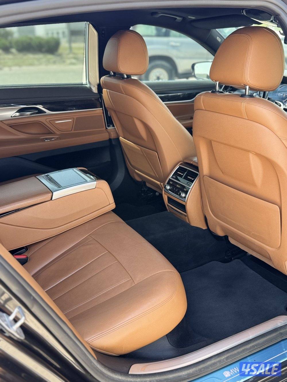 الغانم BMW740iL 2018 صبغ الوكالة7