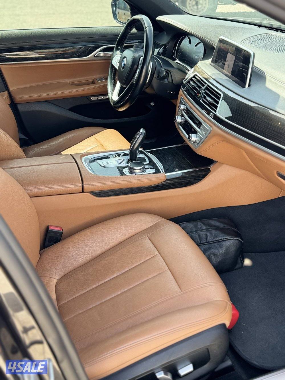 الغانم BMW740iL 2018 صبغ الوكالة6