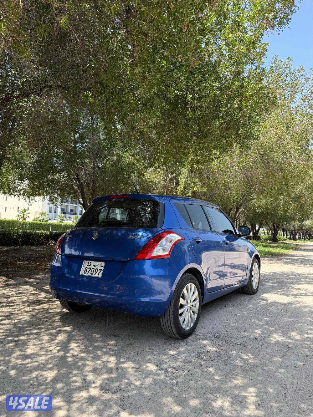 للبيع سوزوكي سويفت موديل 20134