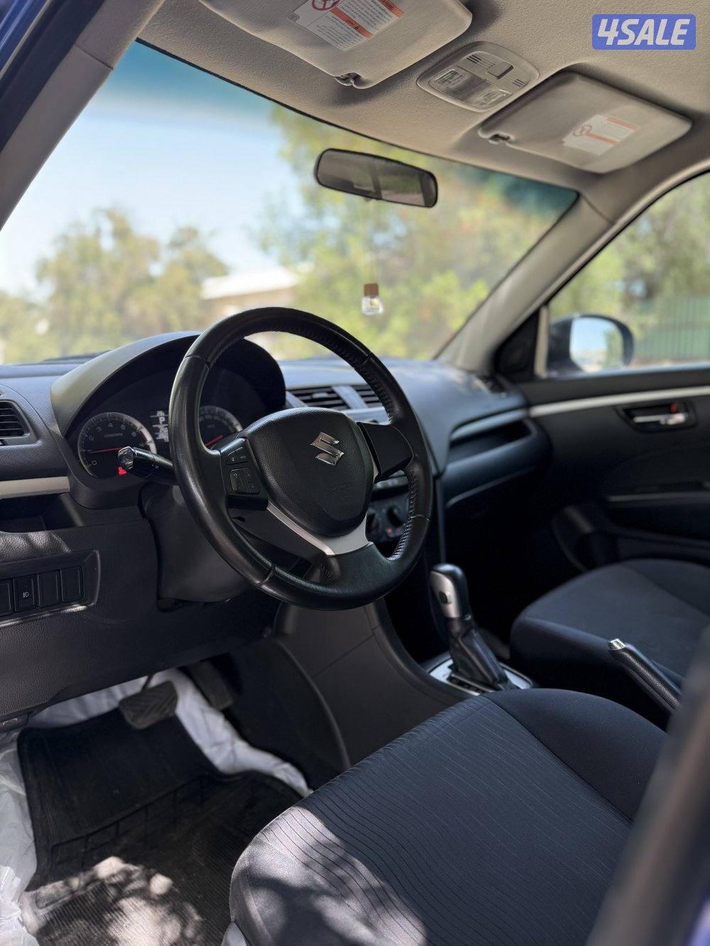 للبيع سوزوكي سويفت موديل 20136