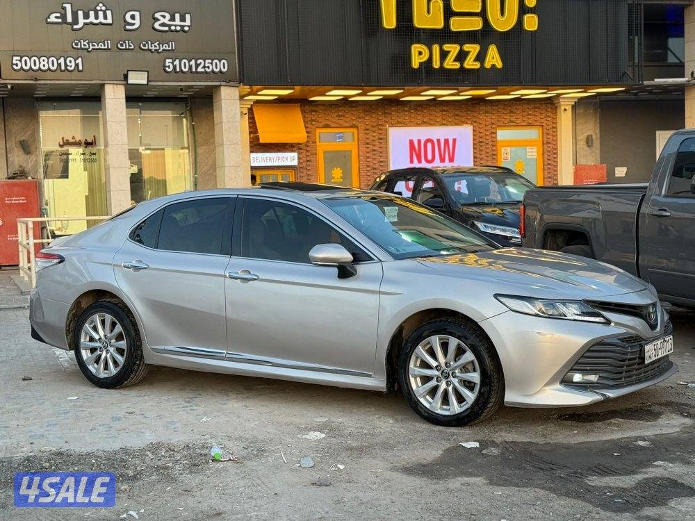 للبيع كامري 2018 الفل فتحه1