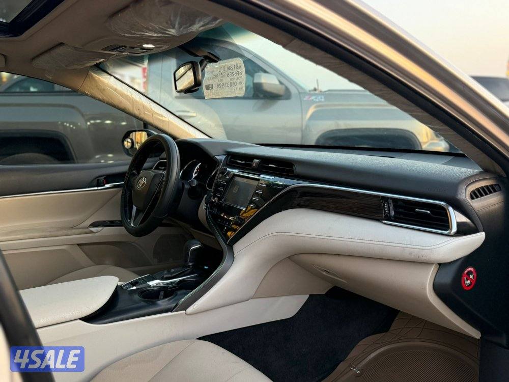 للبيع كامري 2018 الفل فتحه4