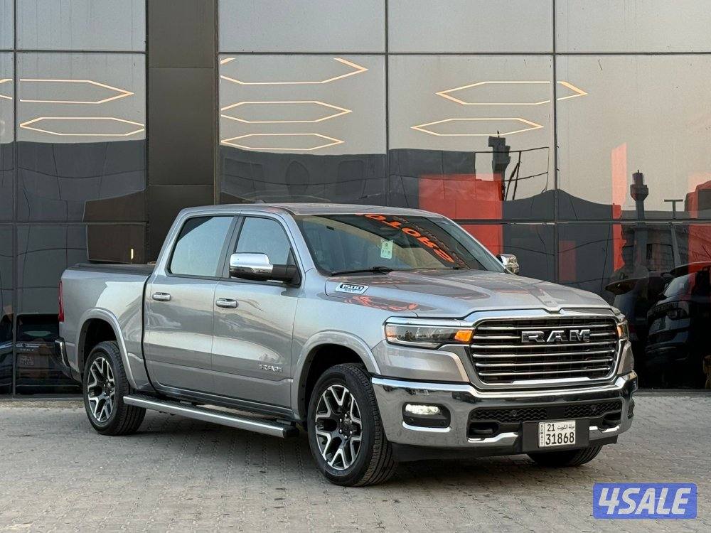 RAM LARAMIE 4*4 _2025 صبغ الوكالة0