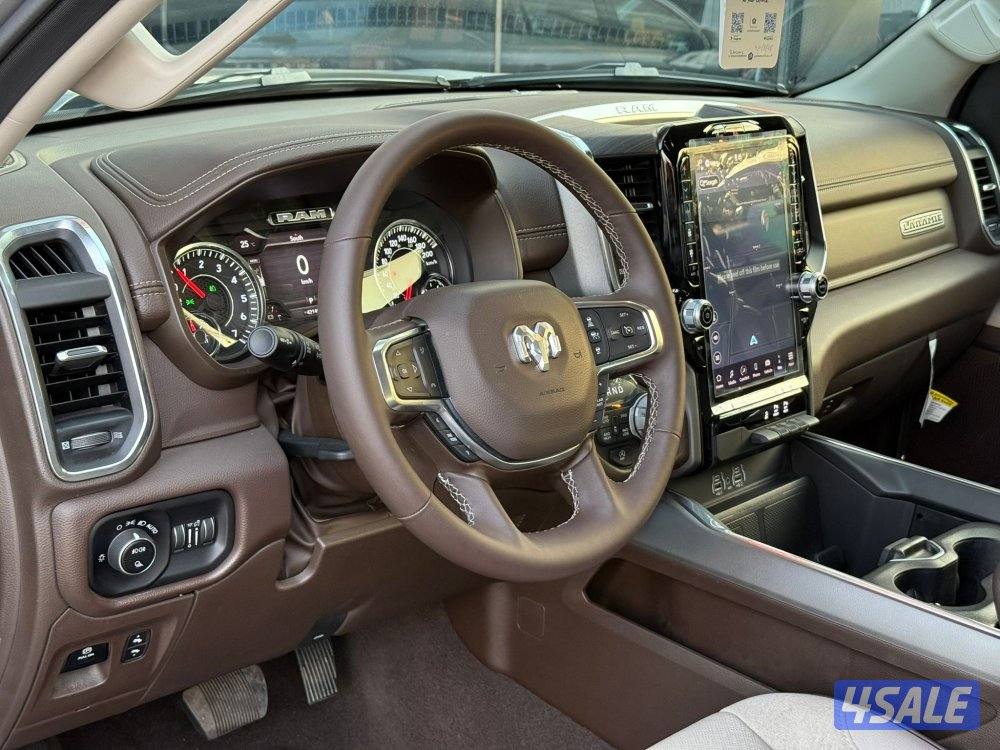 RAM LARAMIE 4*4 _2025 صبغ الوكالة6