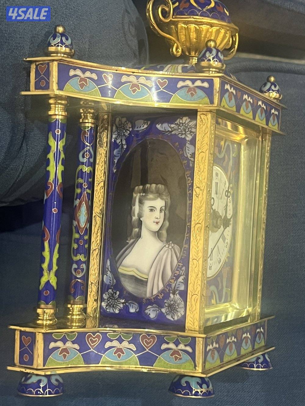 ساعه طاوله / مينا كلوازونيه / نحاس/0