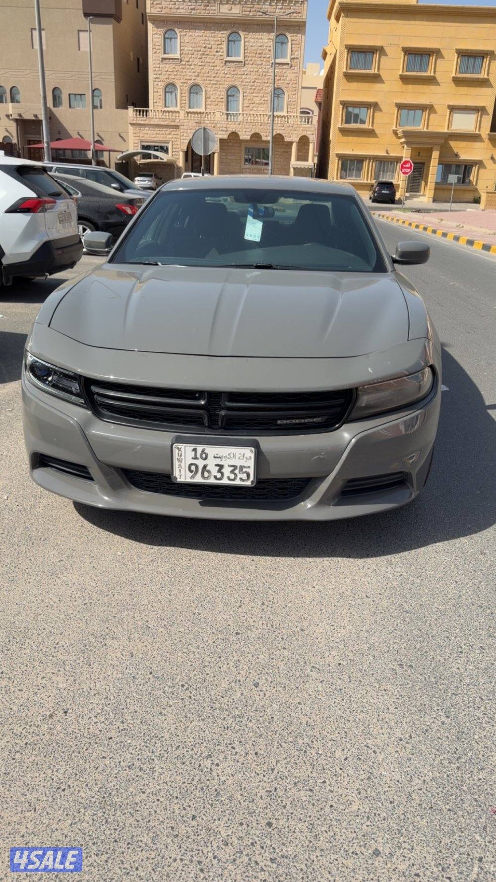 للبيع دودج تشارجر شاصي جيد2