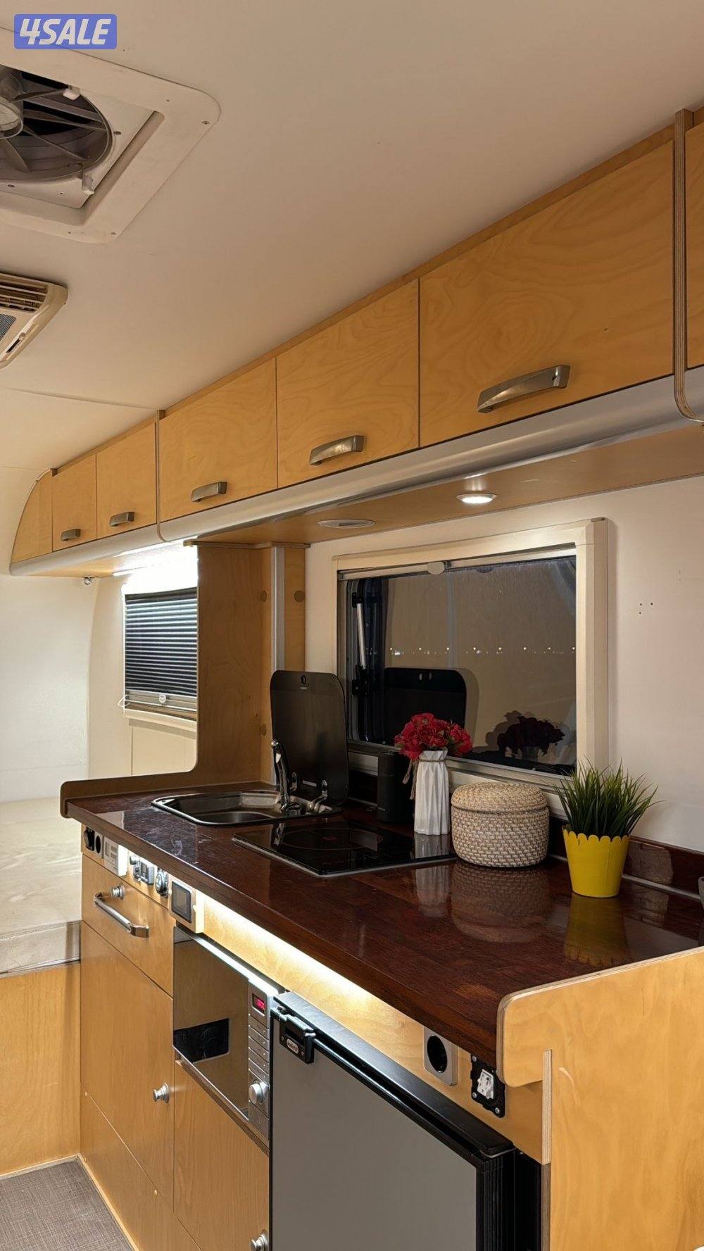 للبيع كرفان كوري  2018 مطور1