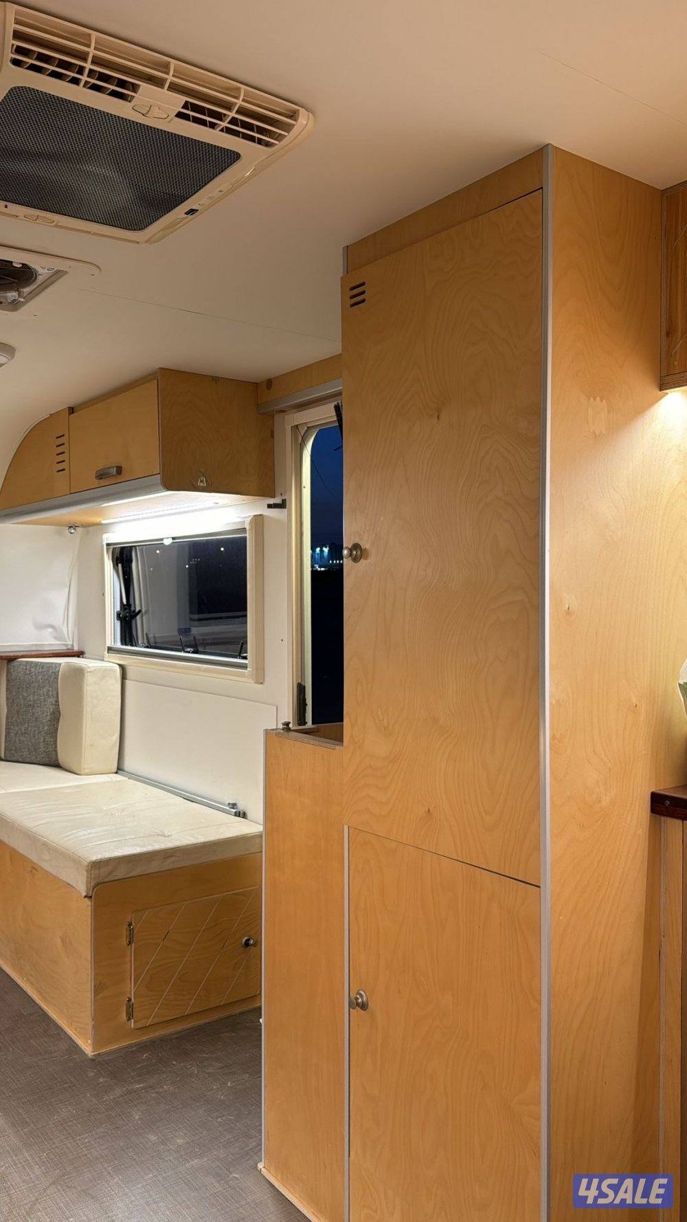 للبيع كرفان كوري  2018 مطور4