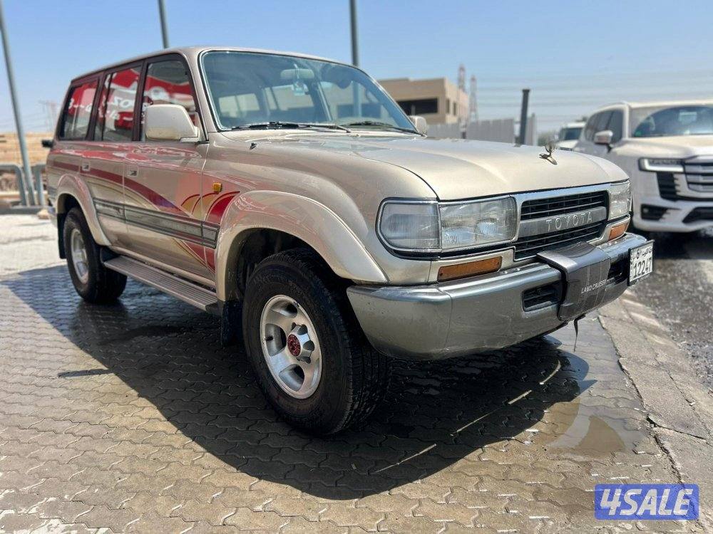 تويوتا لاند كروزر VX.R  موديل 1991 ماشى 371.000 k.m  وارد الساير .1