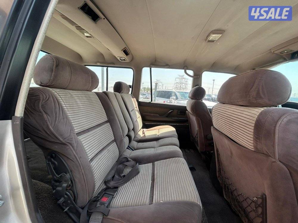 تويوتا لاند كروزر VX.R  موديل 1991 ماشى 371.000 k.m  وارد الساير .4