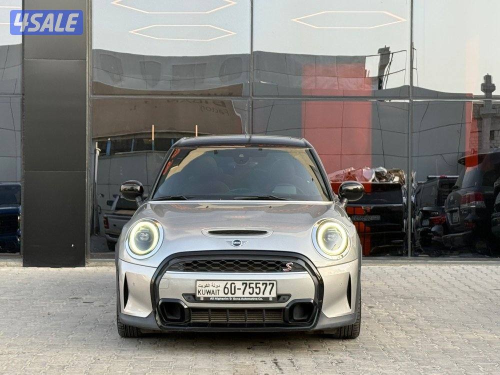 MINI COOPER S_ 2023 صبغ الوكالة2