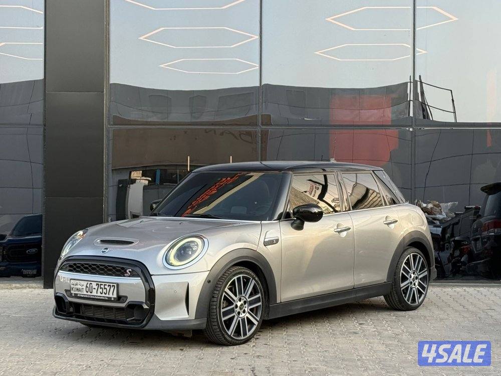 MINI COOPER S_ 2023 صبغ الوكالة1
