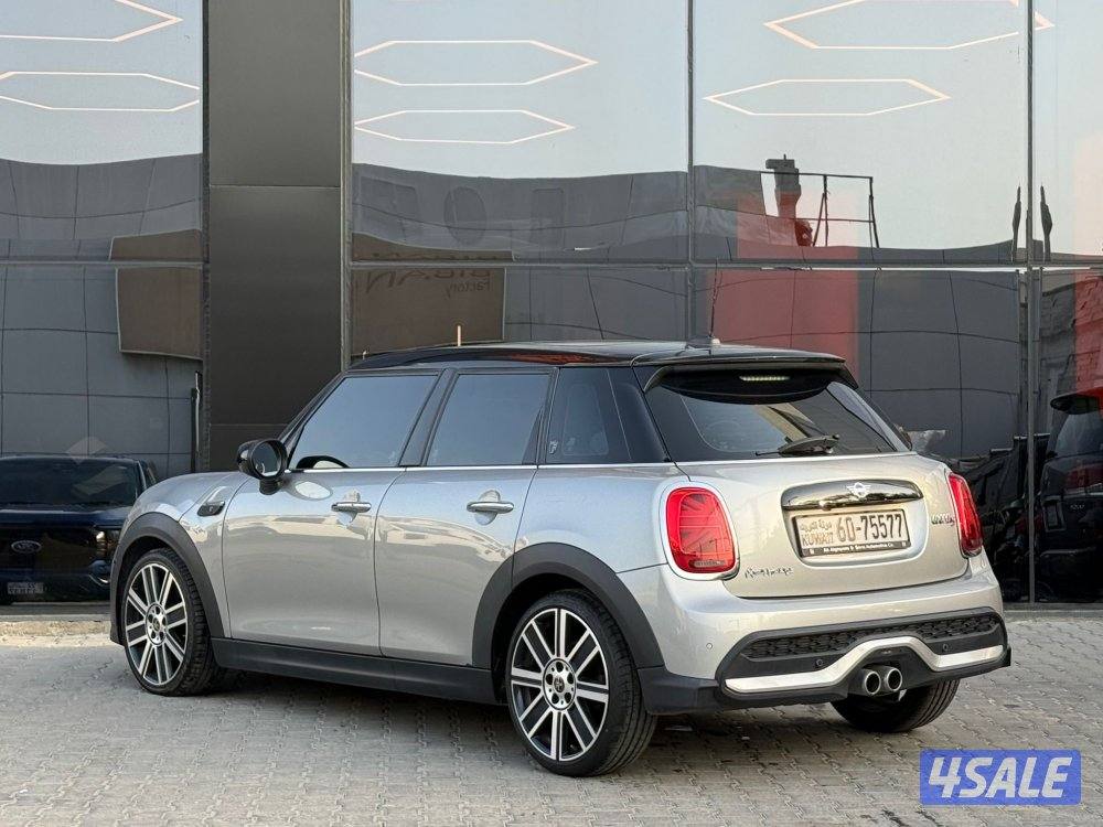 MINI COOPER S_ 2023 صبغ الوكالة3