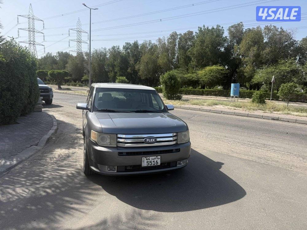 للبيع فورد فليكس 20103