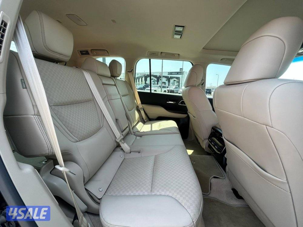 لاند كروزر VX.R AEROs twin turbo.V6  موديل 2022 ماشى 128.000 k.m4