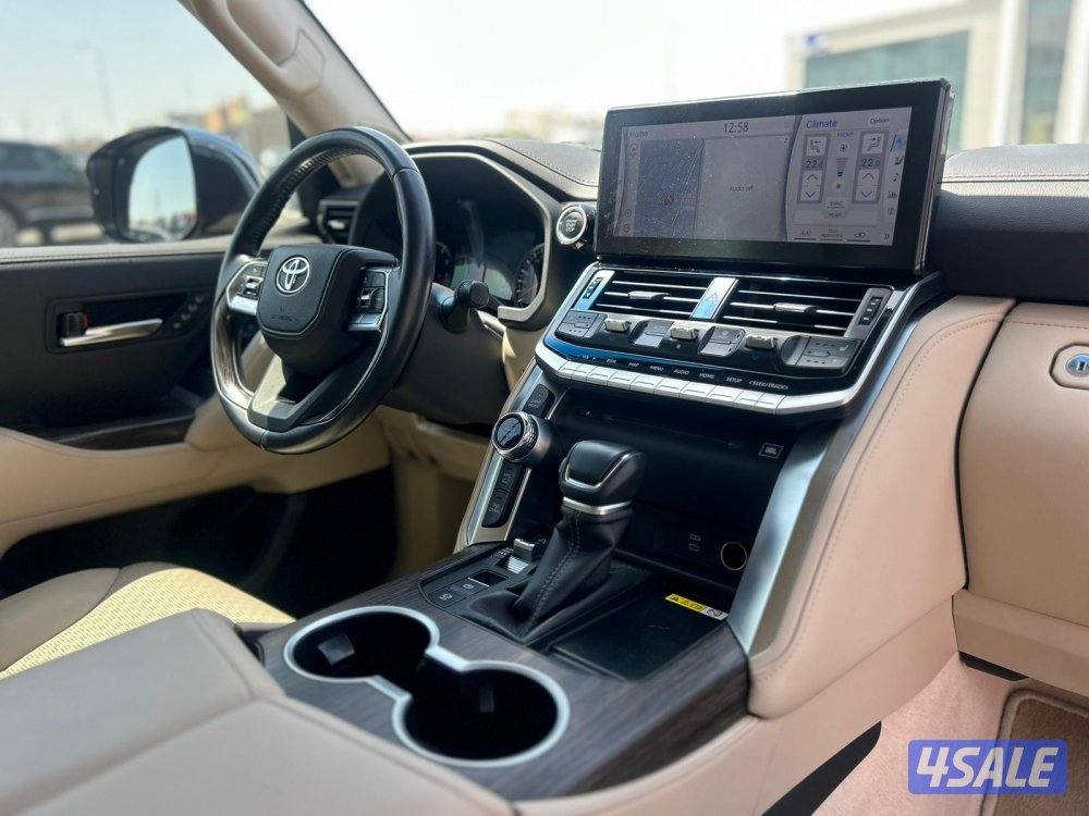 لاند كروزر VX.R AEROs twin turbo.V6  موديل 2022 ماشى 128.000 k.m7