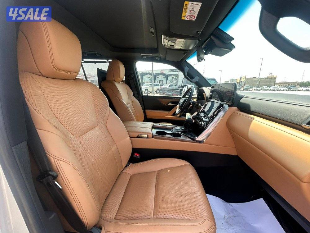 لكزس LX600 درجة اولى  twinturbo .V6 موديل 2024 ماشي 52.000 k.m5