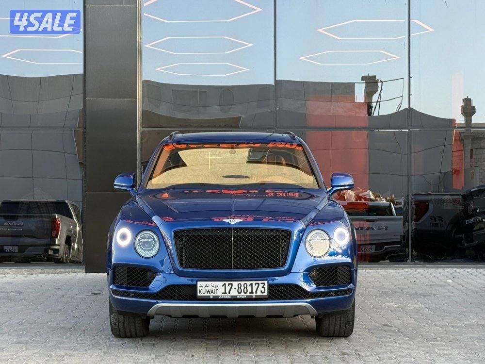 BENTLEY BENTAYGA V8 _2020 عداد 28 الف فقط2
