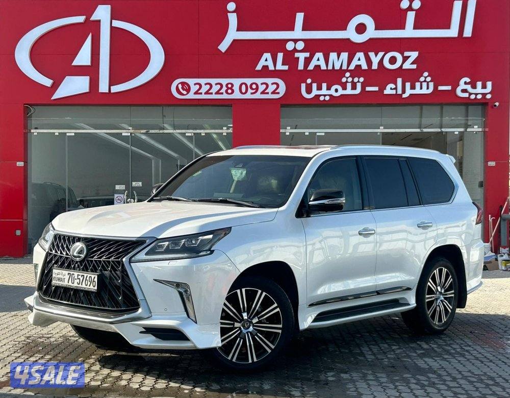 لكزس LX570 s موديل 2018 ماشى 234.000 k.m  وارد الخليج .صبغ وكالة0