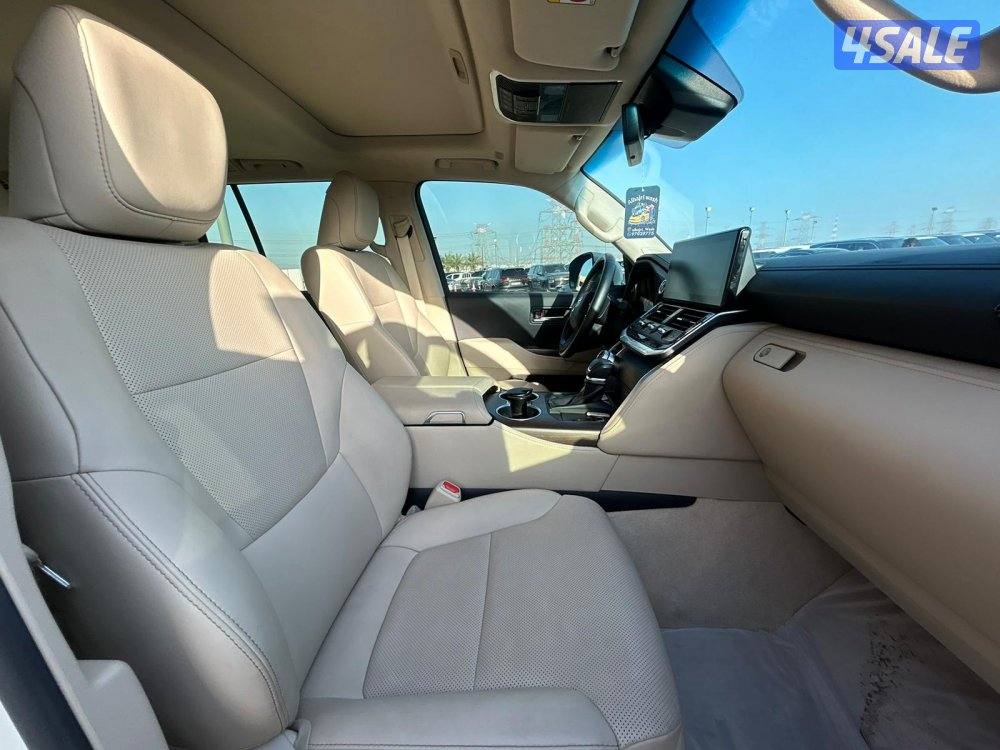 تويوتا لاند كروزر GX.R AEROs twin turbo.V6 موديل 2024 ماشى 68.000 k.m4