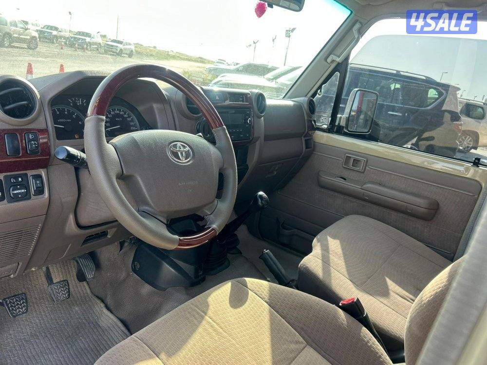 لاند كروزر شاص LX .V6 موديل 2019 ماشى 306.000 k.m وارد الساير .5