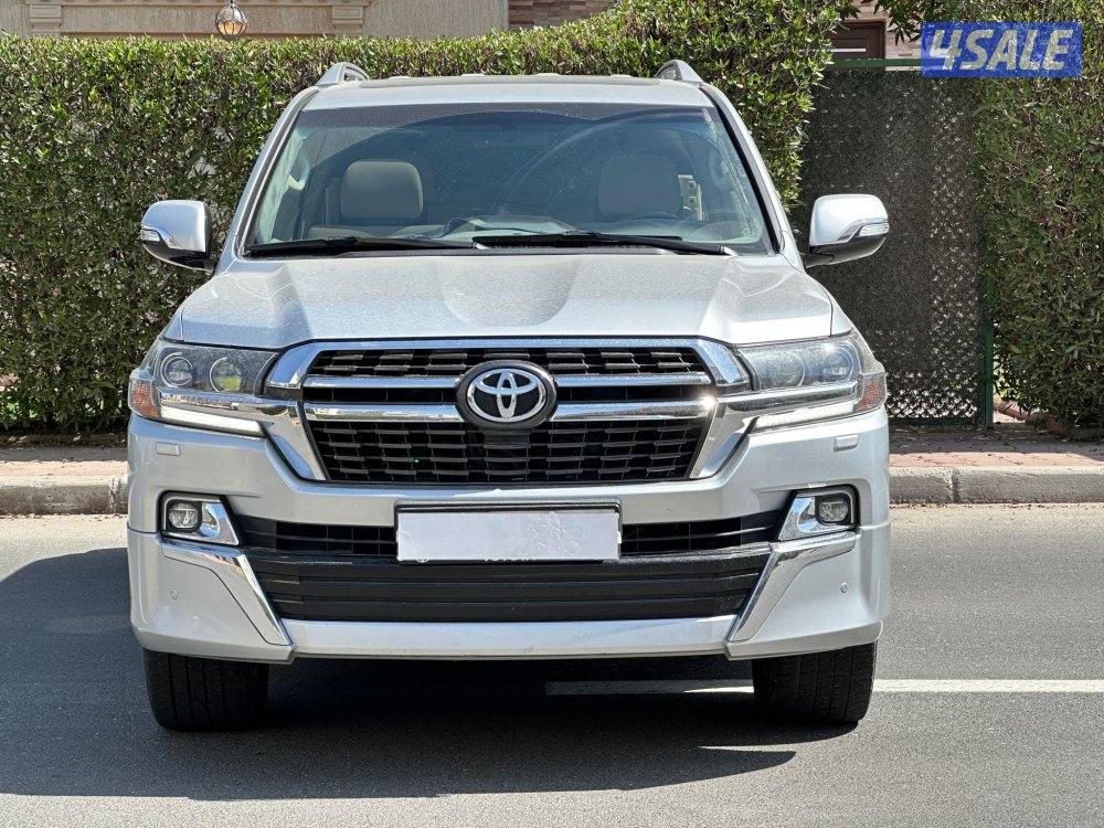 لاند كروزرGX.R جراند تورينج 2021 ماشي 106 صبغ 3 قطع شرط الفحص2