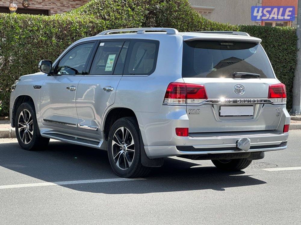 لاند كروزرGX.R جراند تورينج 2021 ماشي 106 صبغ 3 قطع شرط الفحص5