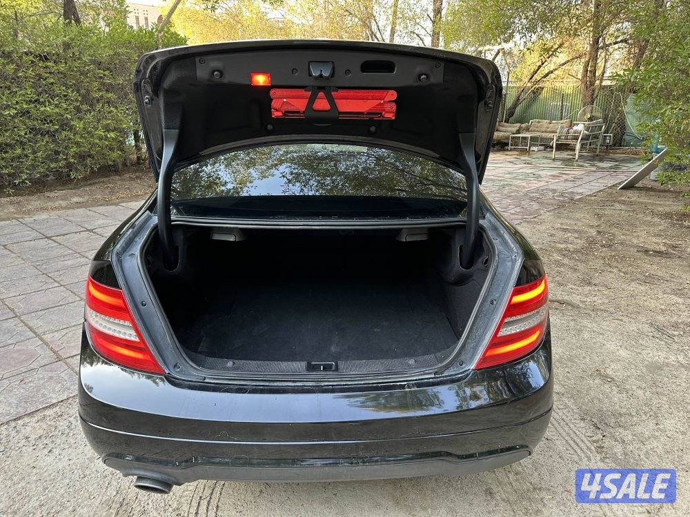 للبيع مرسيدس C 250 Cope كاملة المواصفات أعلى فئة بحالة ممتازة5