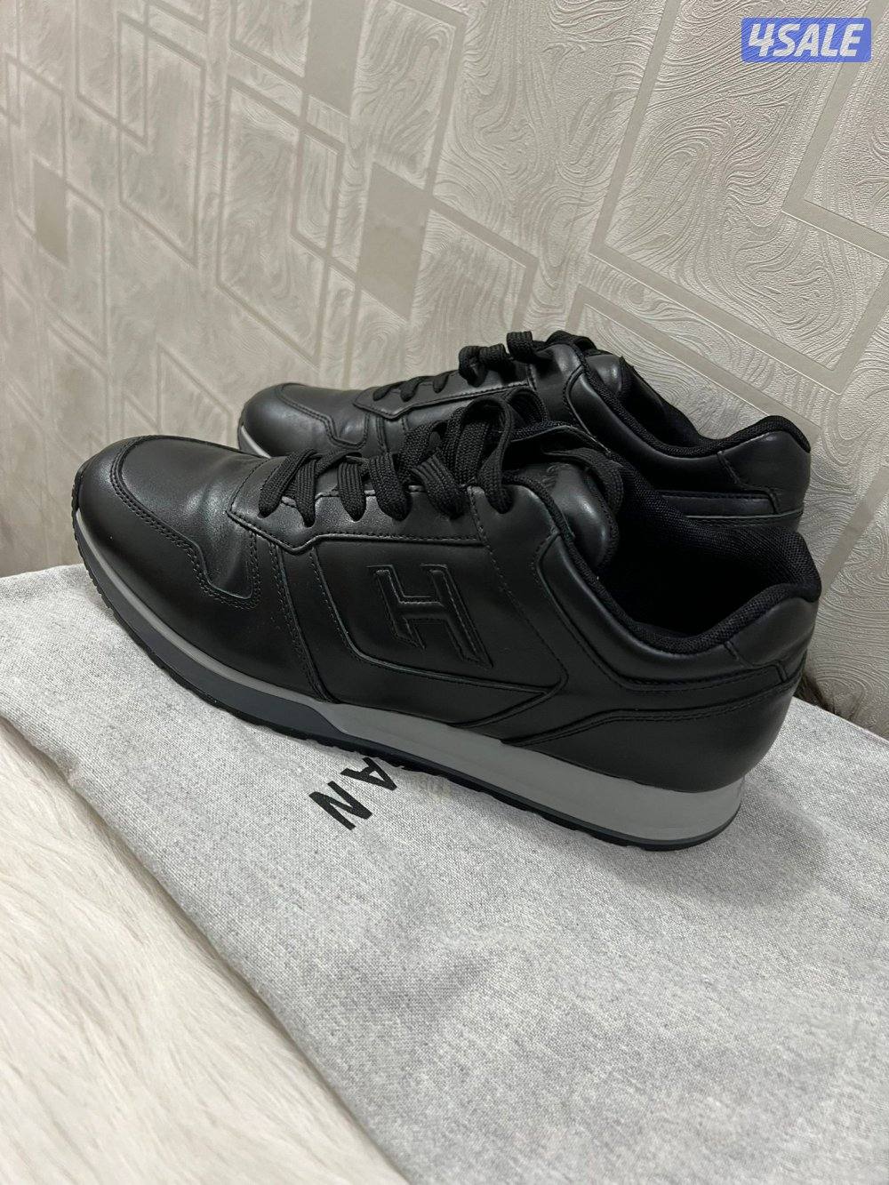 جوتي هوقان مقاس ٤٣ اصلي0