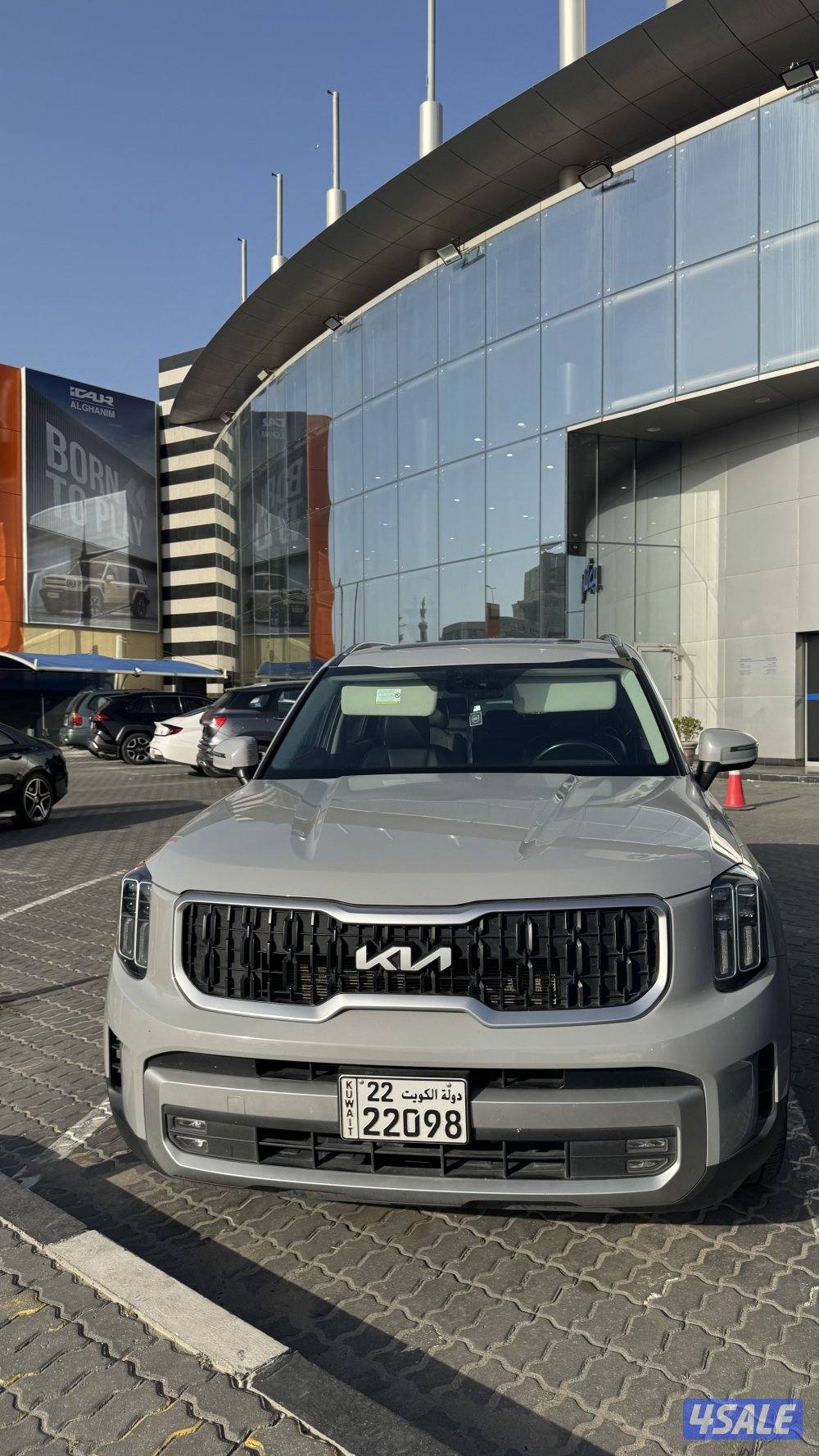 2023 كيا تيلورايد شرط الفحص على ايدي من الوكاله مطلوب لشركة اعيان1