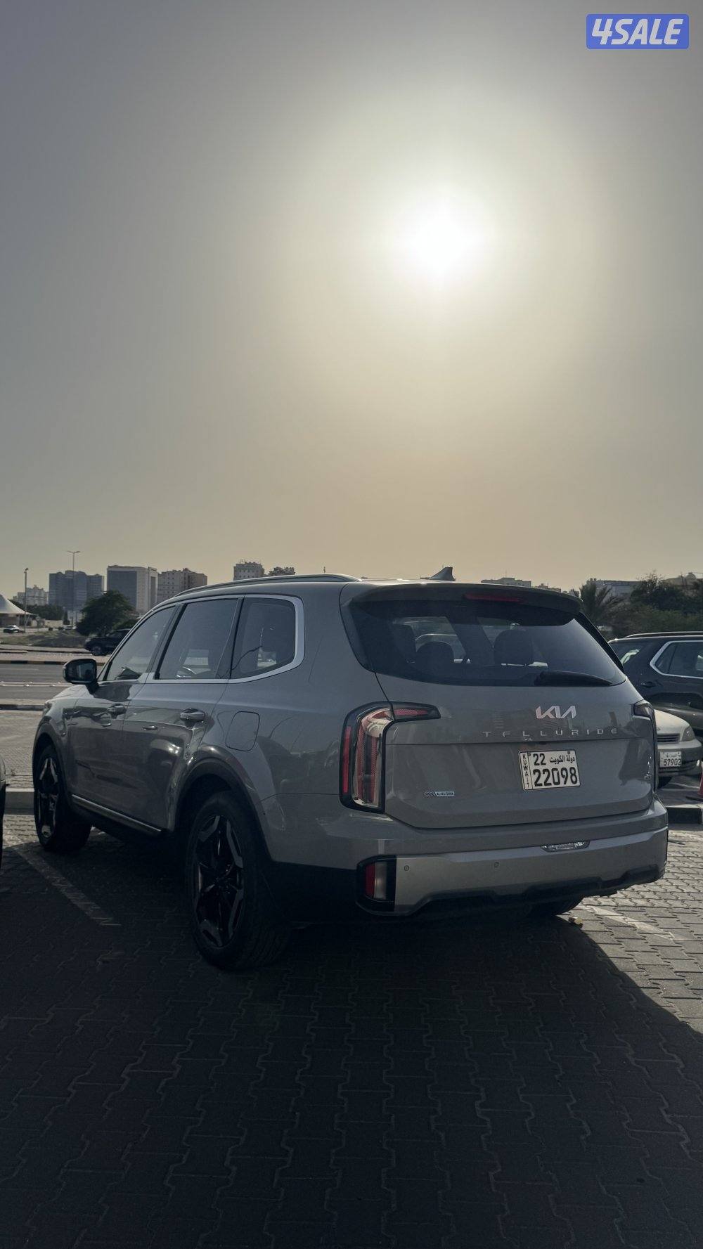 2023 كيا تيلورايد شرط الفحص على ايدي من الوكاله مطلوب لشركة اعيان5