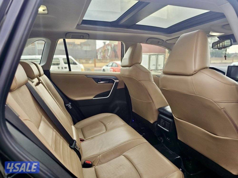 Toyota Rav 4-2023 Top model Alsayer service3