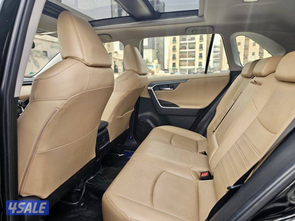 Toyota Rav 4-2023 Top model Alsayer service7