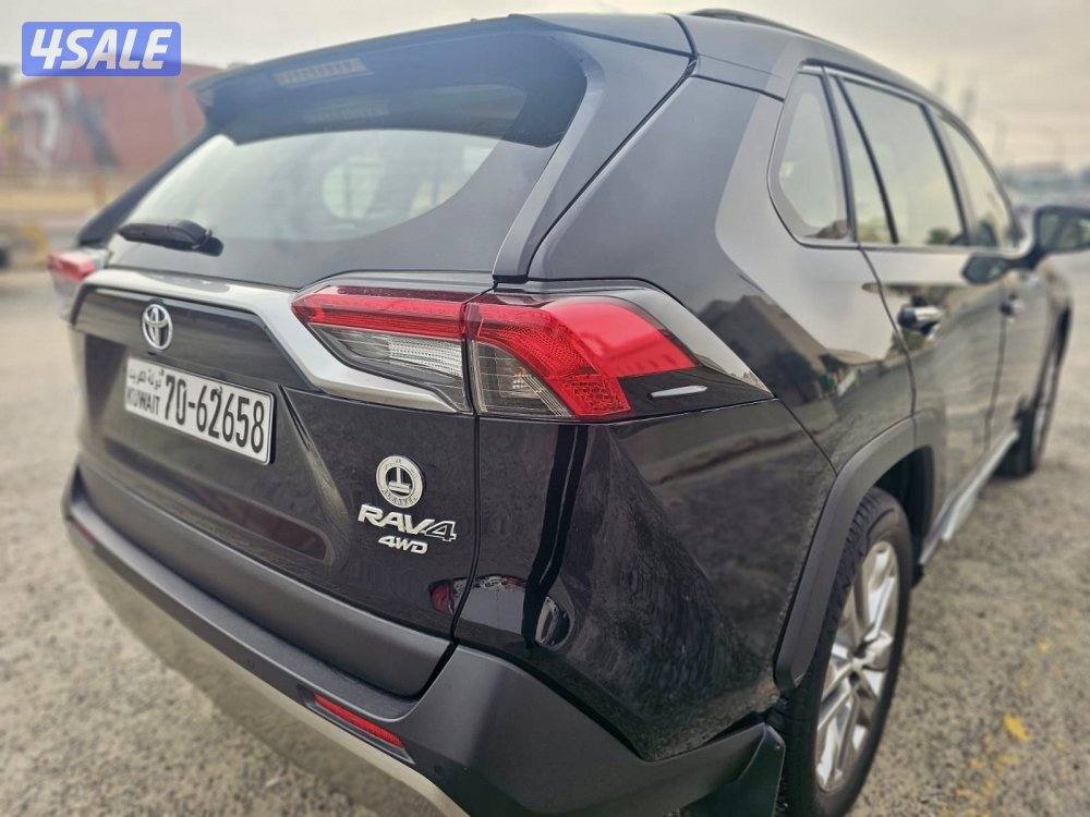 Toyota Rav 4-2023 Top model Alsayer service13