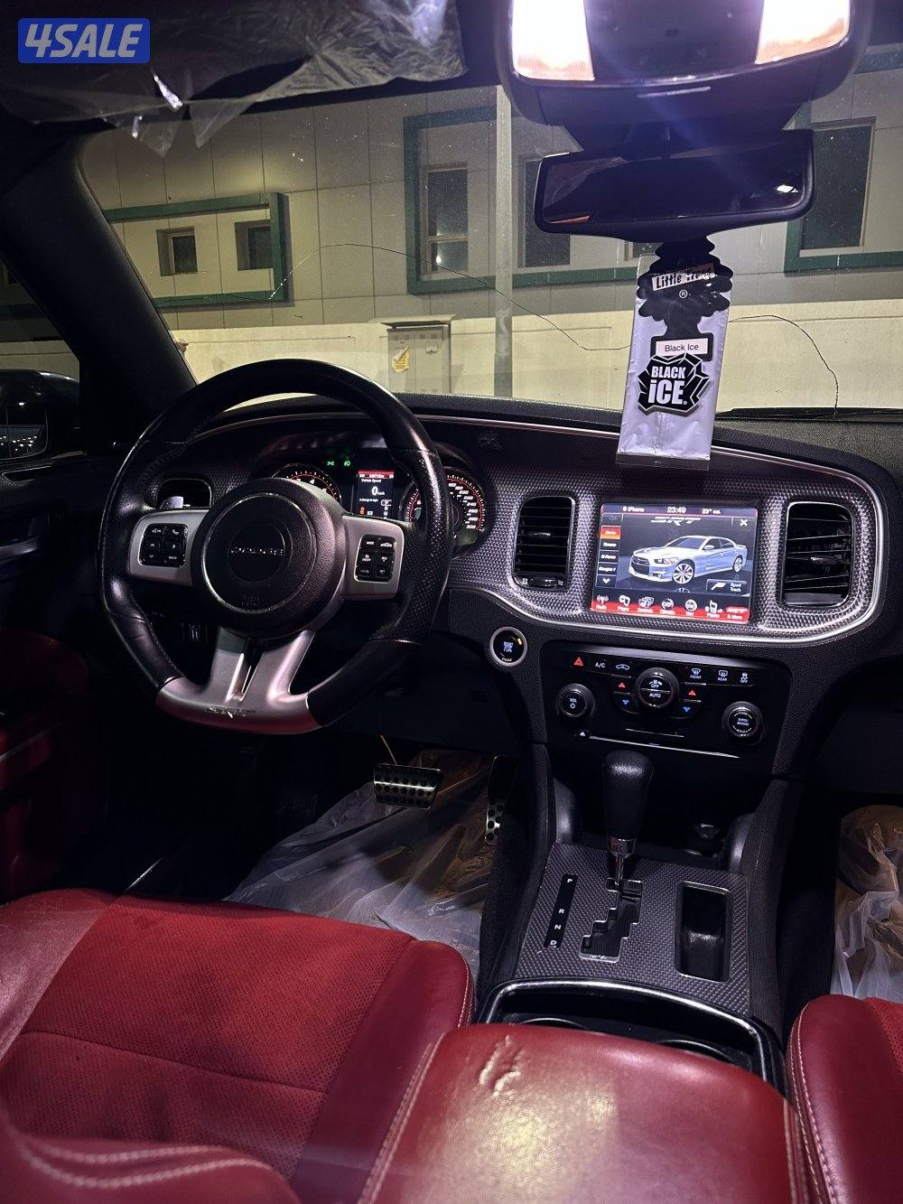 Dodge charger SRT8 Original 201410