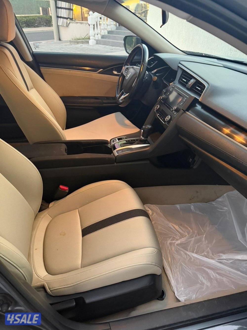 هوندا سيفيك4