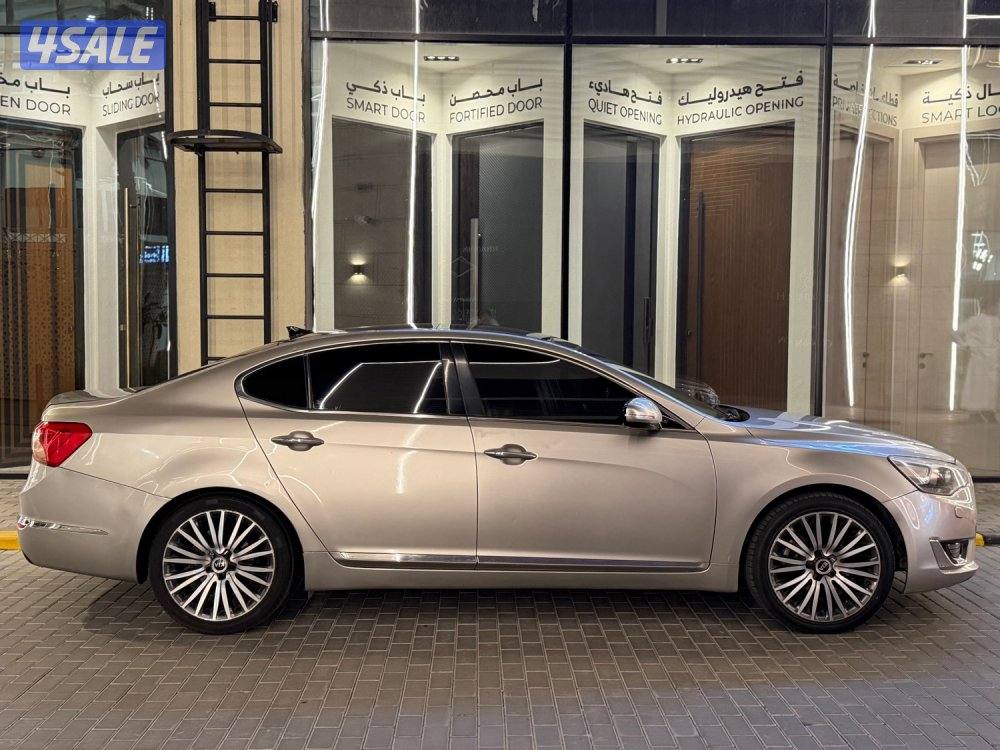 للبيع كيا كادينزا 20141