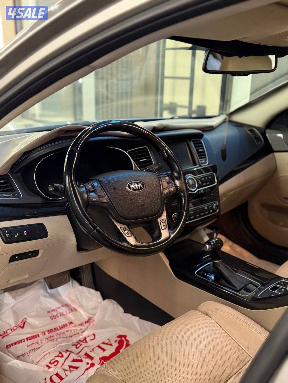 للبيع كيا كادينزا 20147